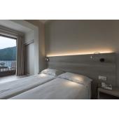 lakberendezes flexibilis krom fem falikar krom spot agy vilagitas allithato lampa ledes led vilagitas haloszoba olvasolampa modern design.jpg